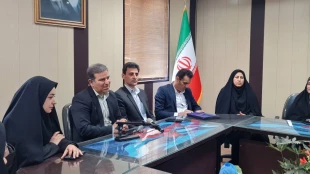 مراسم تکریم سرکار خانم دکتر معزی رئیس سابق آموزشکده ملی مهارت دختران کاشان و معارفه جناب آقای دکتر یاسمیان 3