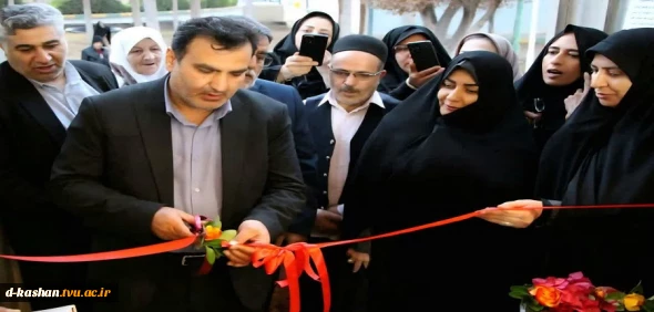 افتتاح بازارچه مشاغل خانگی زنان در کاشان