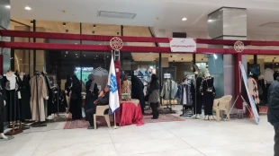 نشست هنرمندان و نخبگان ششمین جشنواره ملی فرهنگی، هنری و پژوهشی فردخت در دومین روز از برگزاری نمایشگاه 5