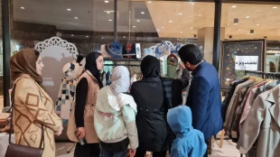 نشست هنرمندان و نخبگان ششمین جشنواره ملی فرهنگی، هنری و پژوهشی فردخت در دومین روز از برگزاری نمایشگاه 6