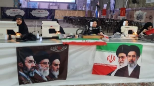 پویش دوخت ۲۰ هزار پرچم ایران در کاشان 5
