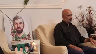 دیدار و تکریم ریاست آموزشکده ملی مهارت دختران کاشان از خانواده شهید گرانقدر سید ابوالفضل اجتهد 4